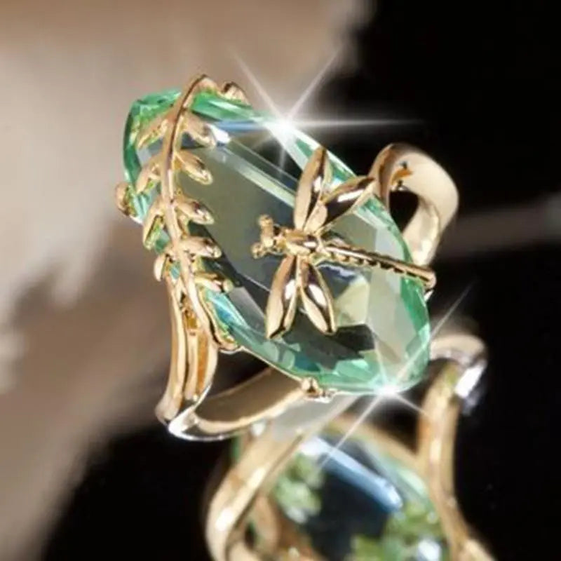 18K Gold Plated Dragonfly Ring with Olive Green Stone, Creative Finger Jewelry for European American Daily Styling